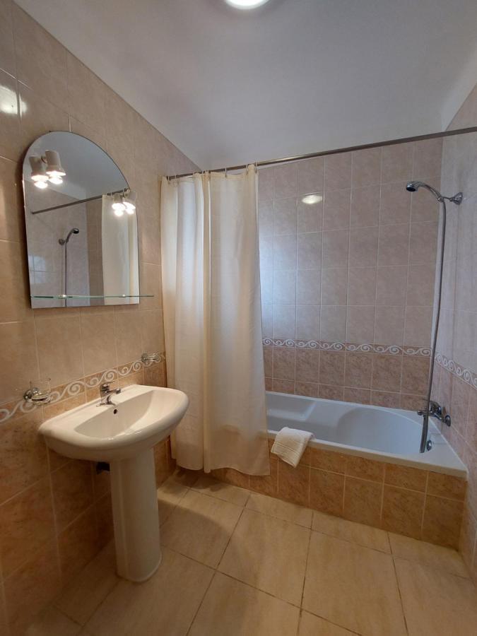 Apartamento Sunny Velamar Patroves Dış mekan fotoğraf